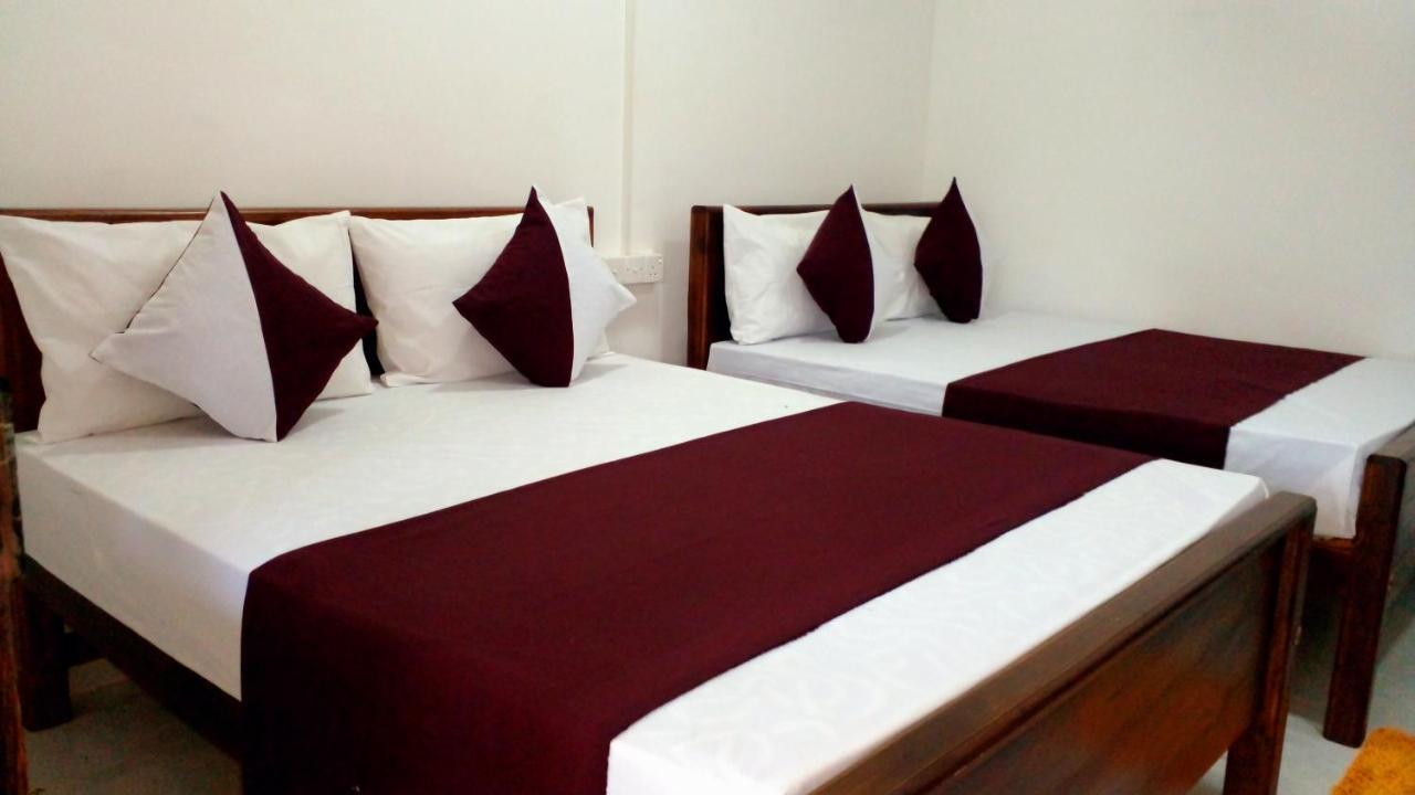 Meegahapokuna Resort Anuradhapura Eksteriør billede
